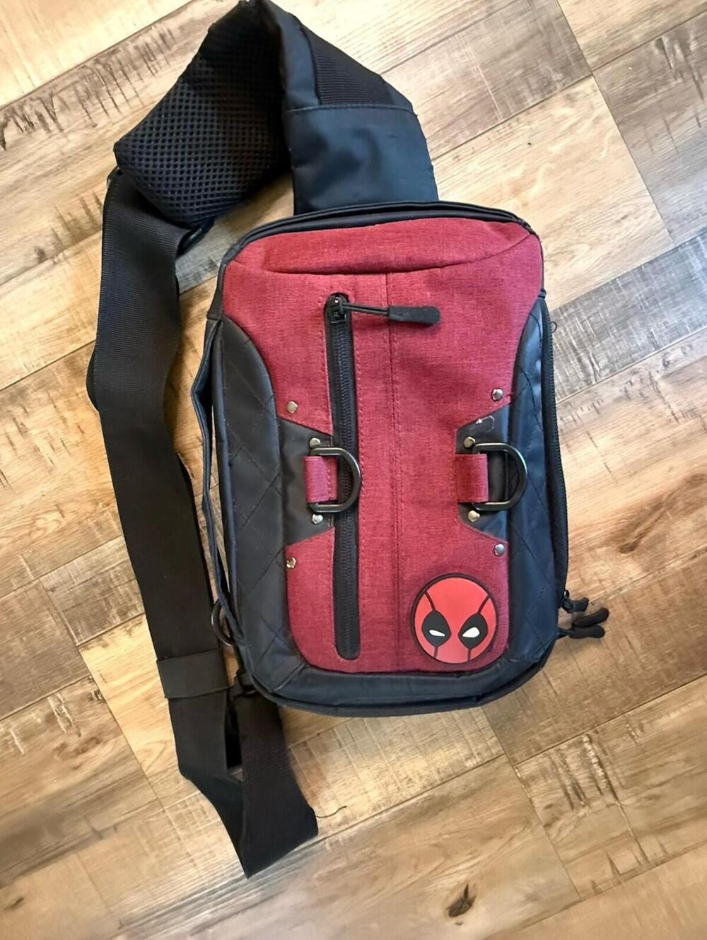 Marvel Deadpool Sling Bag